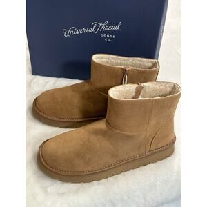 Universal Thread Women's May Boots Size 9 Tan Suede Winter Shoes Memory Foam